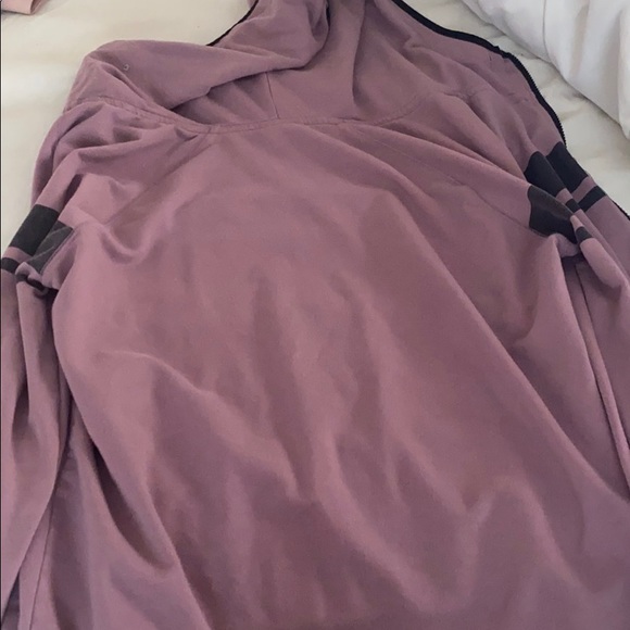 Pink jacket! - Picture 3 of 3